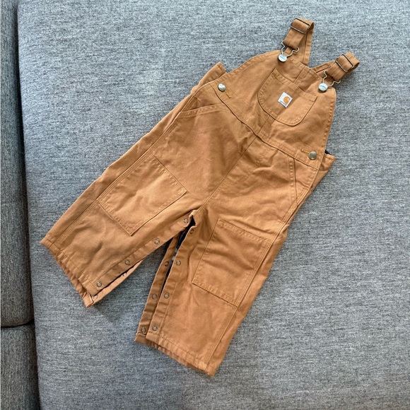 Toddler Carhartt overalls - Picture 1 of 4